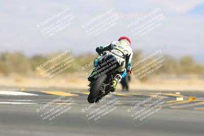 media/Jan-10-2025-CVMA Friday Practice (Fri) [[489e0da257]]/Group 4 and Trackday/Session 4 (Turn 16)/